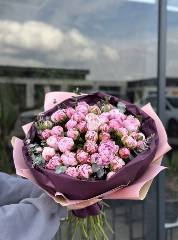 41 Peonies