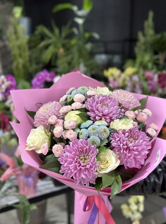 White Rose Luxury Bouquet